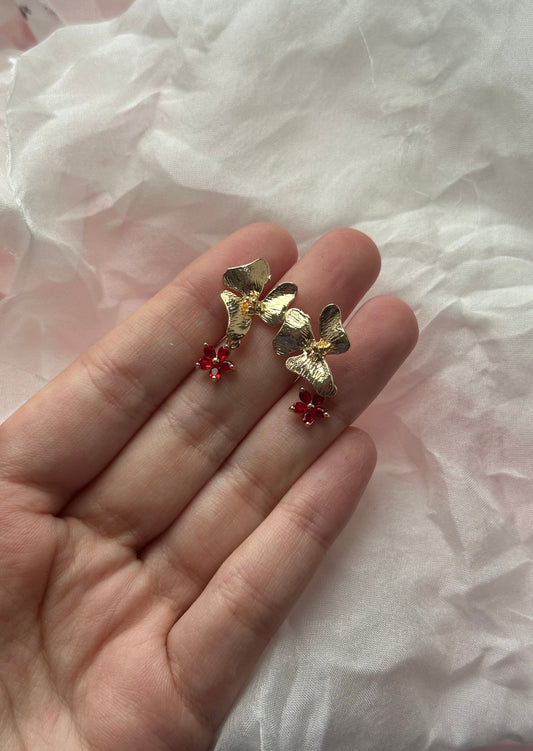 Amaryllis Stud Earrings